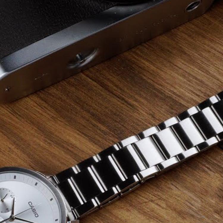 Casio Мужские часы стандартной серии Серебристые MTP-B305D-7EV MTP-B305D-7EV