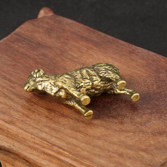 Childlike Sturdy Chic Solid Clear Lines Sheep Sculpture Ornament