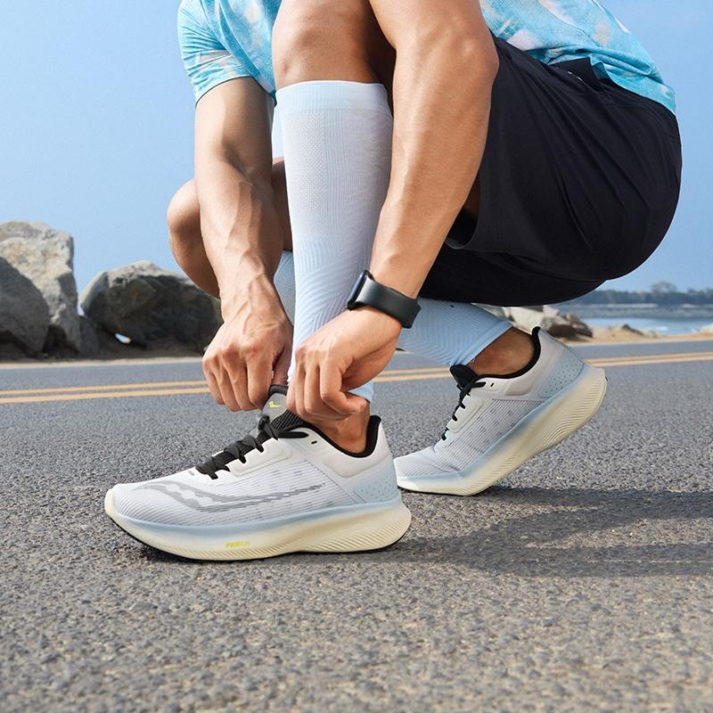Saucony Vessel Cushioning Low top Casual Running Shoes Unisex White Blue Black S28217-5