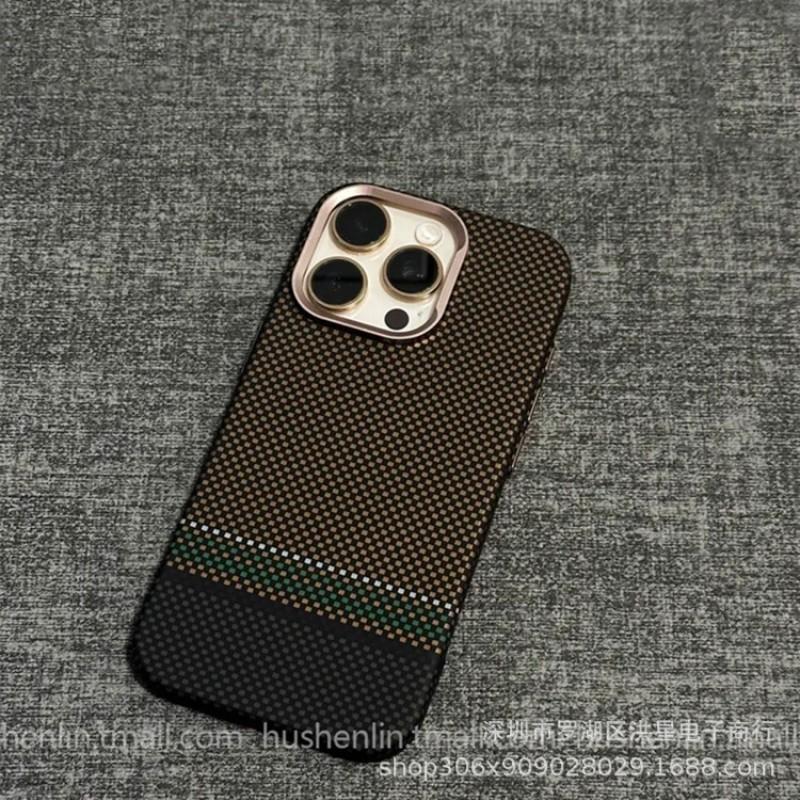 Магнитный Чехол из Углеродного Волокна для Телефона iPhone 16 Pro Max 15 с Текстурой Кевлара, Противоскользящий, Ударопрочный