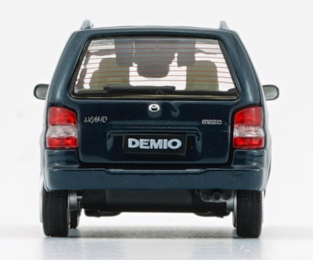 BM CREATIONS 1/64 Mazda Demio (Metro) 1994 Green LHD Finished Product