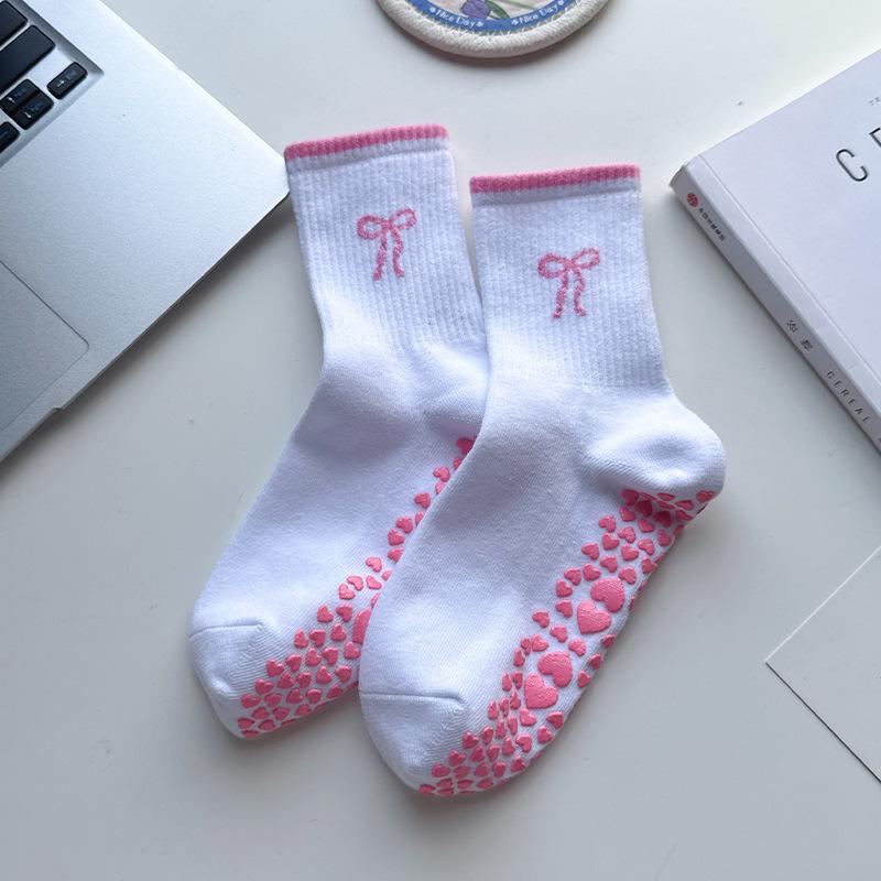 Мультяшные носки для йоги, Женские профессиональные нескользящие носки до середины икры, Пилатес Спорт, Фитнес в помещении, Белые напольные носки