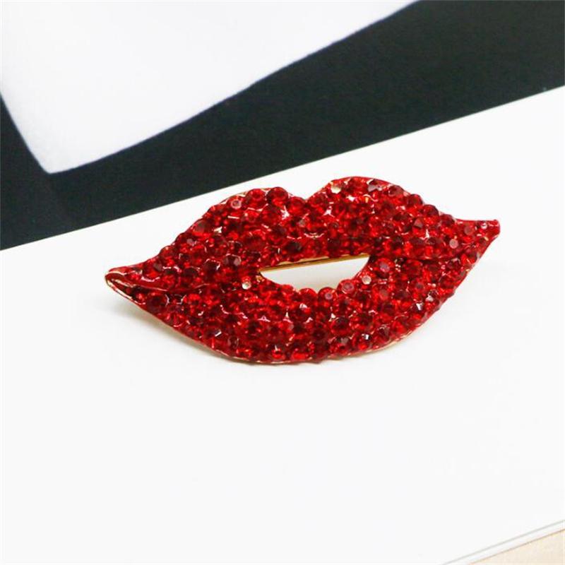 Red Lip Women's Brooches Full Rhinestone Brooch for Clothing Pins Sexy Lip Shape Women's Brooch Wedding Clothes Decor