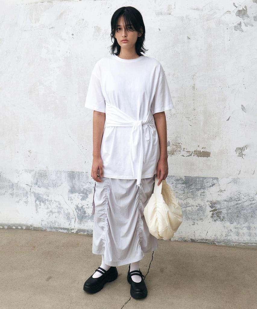 INSILENCE WOMEN Knotted Oversized T-Shirt White
