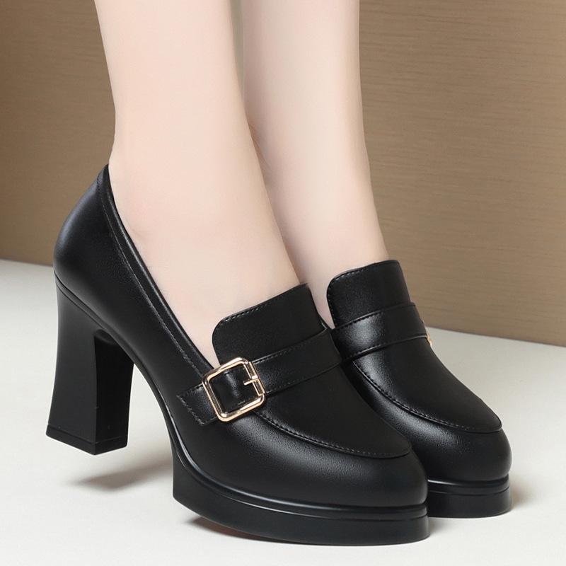 Удобные нескользящие туфли из мягкой кожи с глубоким носком на платформе, весна 2025 г., женские черные туфли на высоком каблуке для офиса и мам