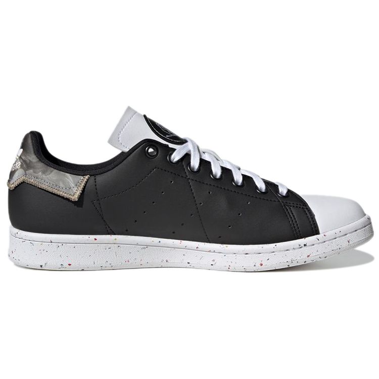 Yoshitoshi Kanemaki x adidas Stan Smith Черно-белые унисекс кроссовки Основной черный Обувь белый GY5347