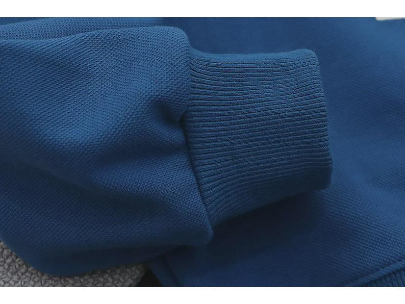 Хлопковые толстовки с буквенным принтом и повседневные футболки для мальчиков — универсальные, свободного кроя для весны и осени