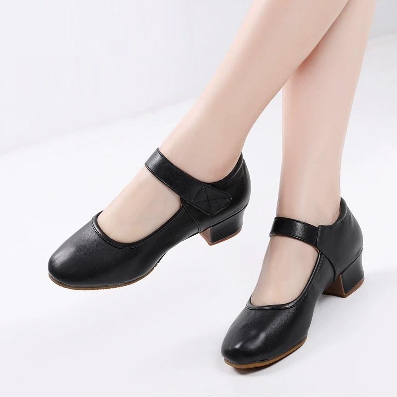 Современная танцевальная обувь Танцевальная обувь, которая не утомляет Легкая и легкая Обувь для квадратных танцев Женская кожаная обувь