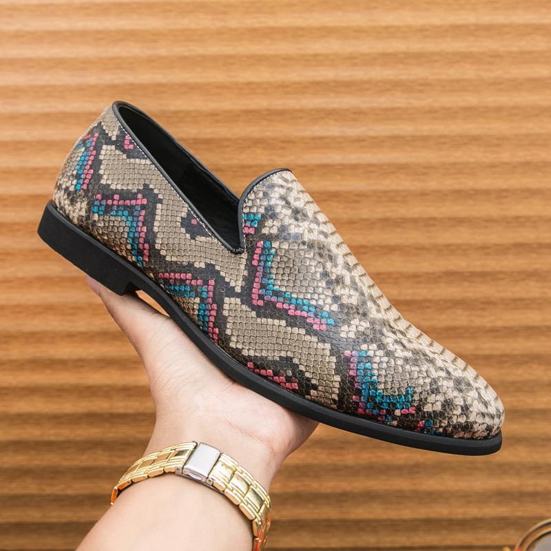 Мода Новые Сезонные Мужские Модные Лоферы Европейско-Американский Повседневный Легкий Удобный Деловой Офис Кожаная Обувь Мужской Размер 38-46