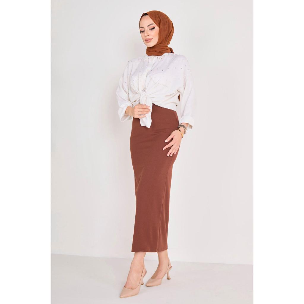 Однотонная женская черная юбка-карандаш среднего размера — 23054