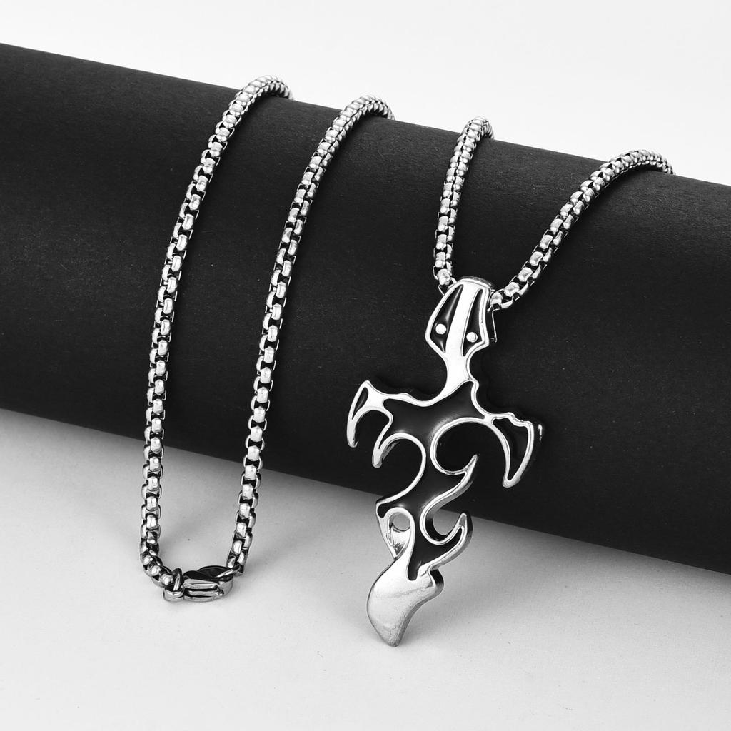 Мужская высококачественная подвеска-ожерелье из титановой стали с крестом-пламенем - Хип-хоп стиль