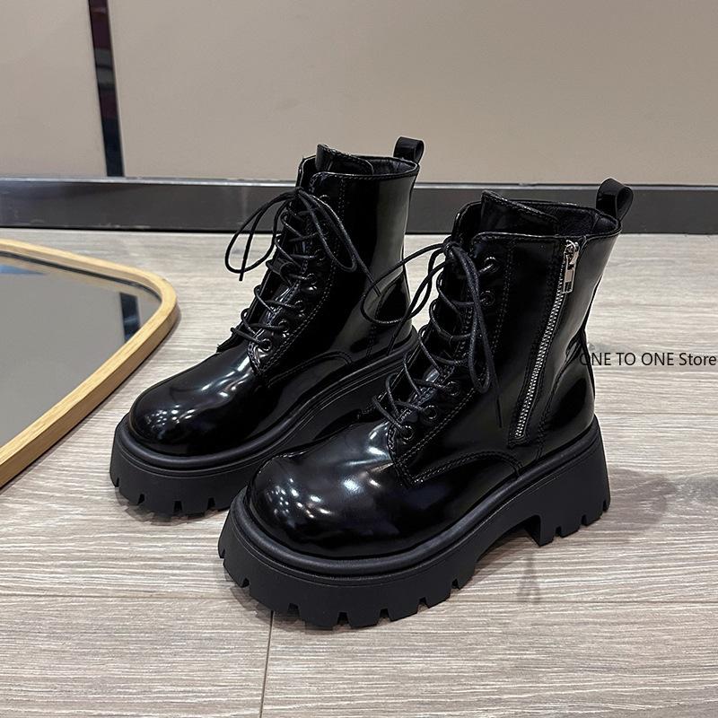 2025 Women's Black Back Zipper Chunky Heel Boots Goth Style Lace Up Solid Color Platform Short Boots for Women Fashion Wing