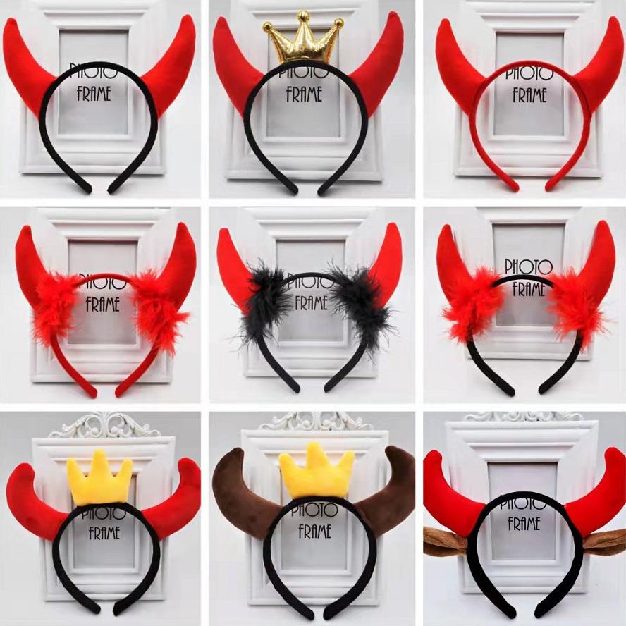 Золотой блестящий головной убор с дьявольскими рожками из пайеток для рождественского и хэллоуинского выступления.