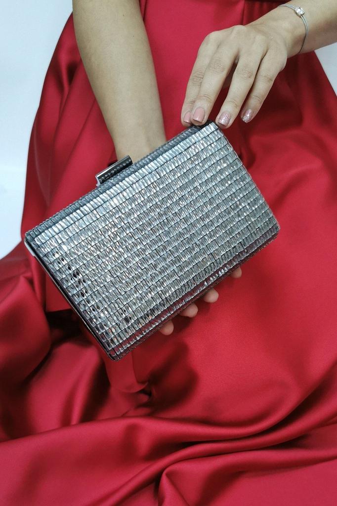 Женская стильная и полезная сумка для вечернего платья Женская вечерняя сумка с цепочкой из платинового стекла и камнями