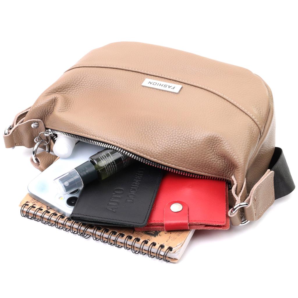 Women's Genuine Leather Shoulder Bag with Unusual Runner Keychain Vintage 22618 Beige