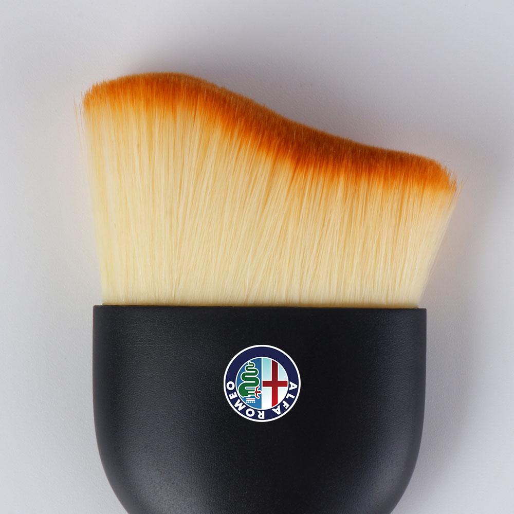 JKQDU1 1P Car Interior Dashboard Air Outlet Cleaning Tool Dust Removal Soft Brushes For Alfa Romeo Sportiva Giulia Mito Car Accessories