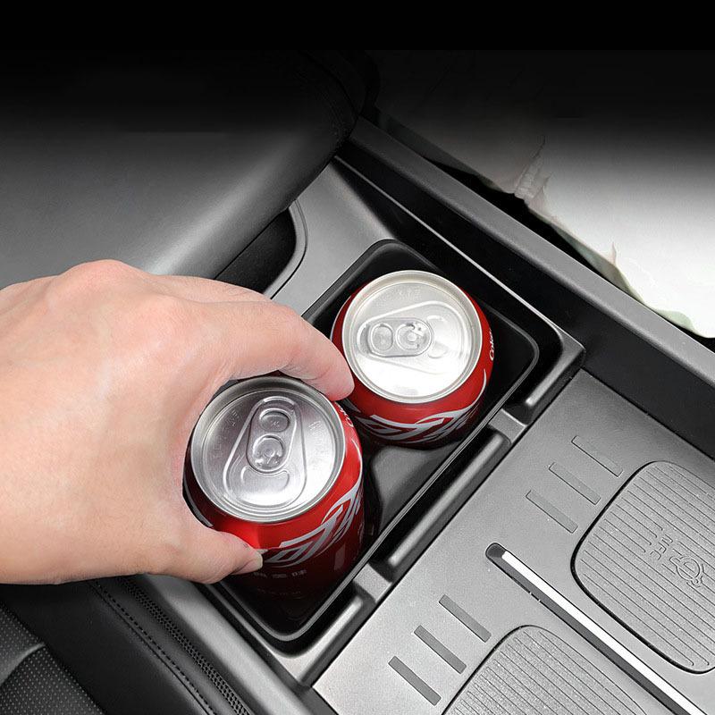 Anti slip and shock-absorbing silicone cup sleeve for central control cup holder For Hyundai Santa Fe MX5 2024