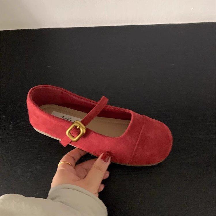 Небольшие мягкие туфли на плоской подошве женские весенне-осенние новые французские ретро нежные замшевые туфли Мэри Джейн плоские шапочки