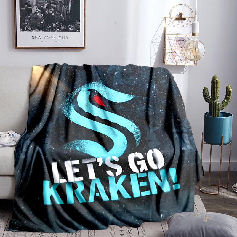 Go Team Kraken! Throws Blanket Flannel Blankets Plush for Couch Bed Gifts for Men Women Travel picnic blanket Christmas fan gifts