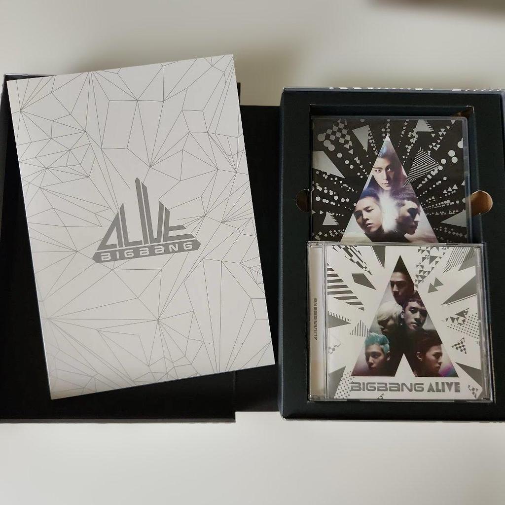 [USED] BIGBANG ALIVE 2 DVDs + 1 CD