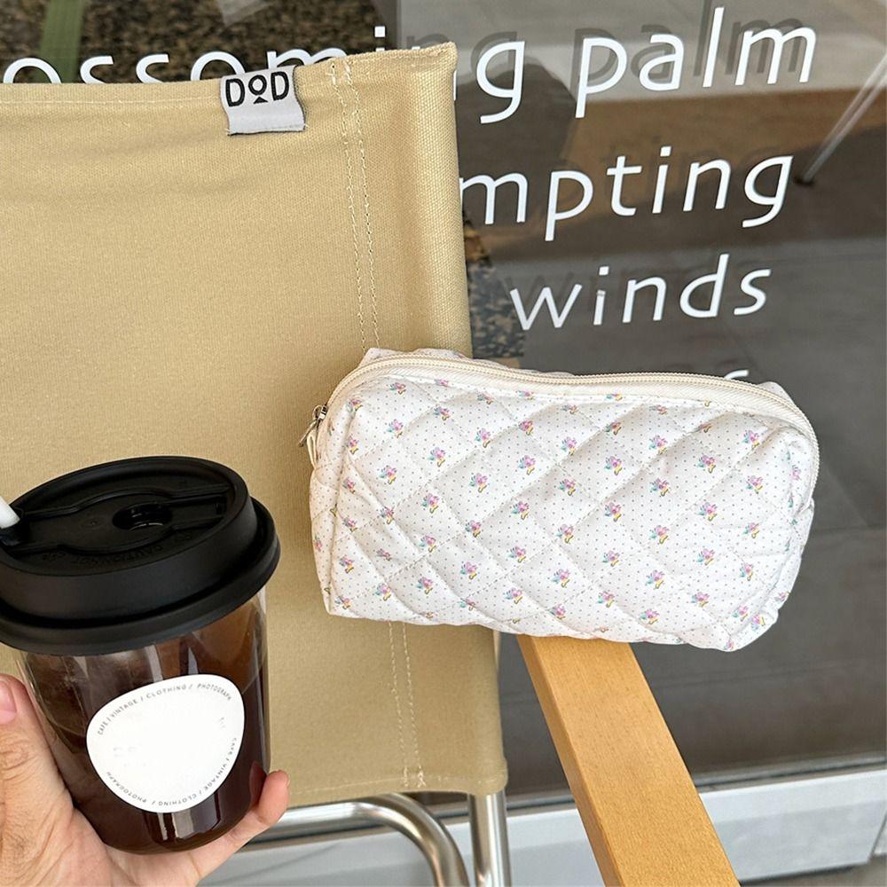Cute Floral Print Storage Bag Large Capacity Portable Makeup Bag Multifunctional Stationery Organizer Toiletry Handbag for Girls