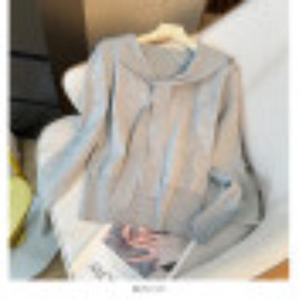 This Stylish Navy Collar, Color-blocking Striped Long-sleeved Knitted Sweater Is A Versatile Top for Women To Look Younger and Slimmer In Autumn