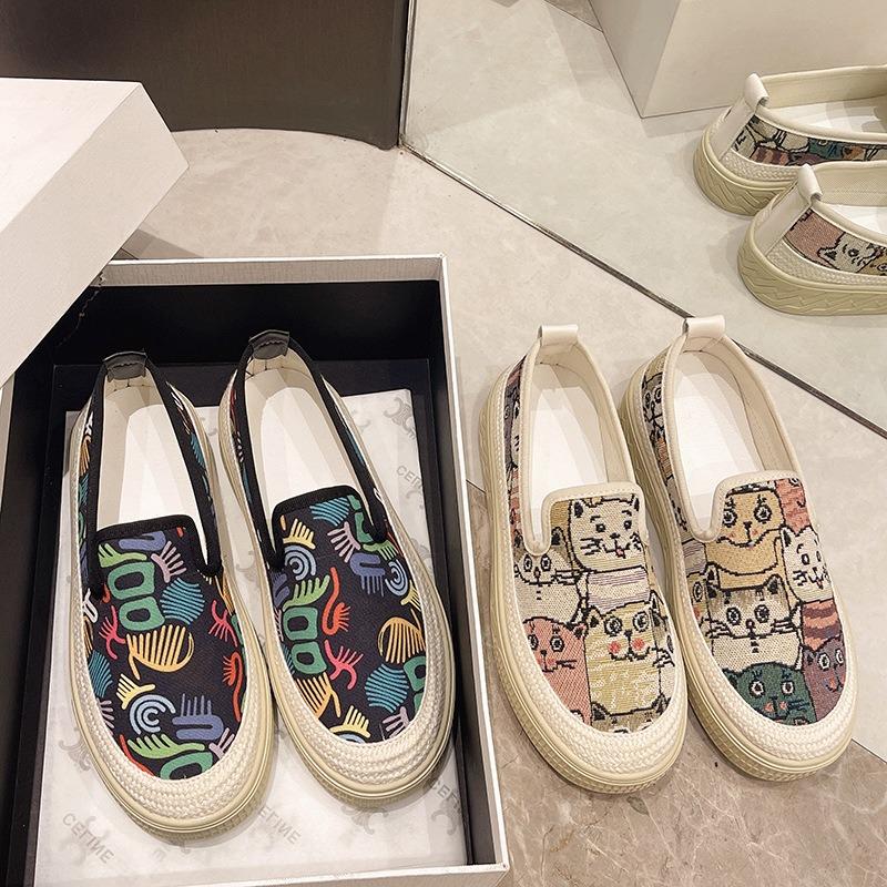 2024 Новые туфли на платформе для женщин с принтом кошки, повседневная обувь из парусины, обувь для девочек-студенток на плоской подошве, скейтборд, мокасины без застежек