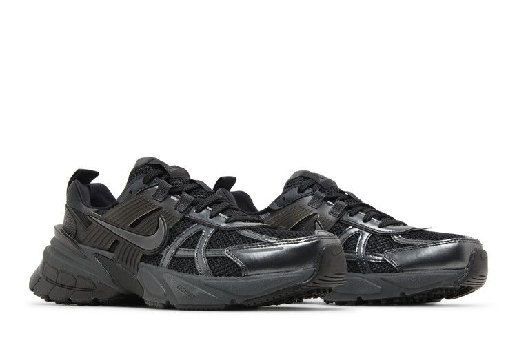 Nike V2K Run Черный Темно-дымчато-серый (Женский)