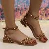2024 новая женская обувь на низком каблуке 40 сандалии-гладиаторы на толстом каблуке для полных ног женская модная универсальная обувь сандалии с открытым носком и заклепками