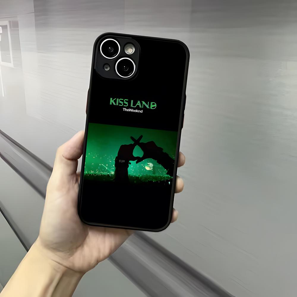 Чехол для телефона The Weeknd Kiss Land Для iPhone 17 16 15 14 13 12 Pro Max Xr Air Plus Черный Жесткий Чехол с Ощущением Кожи