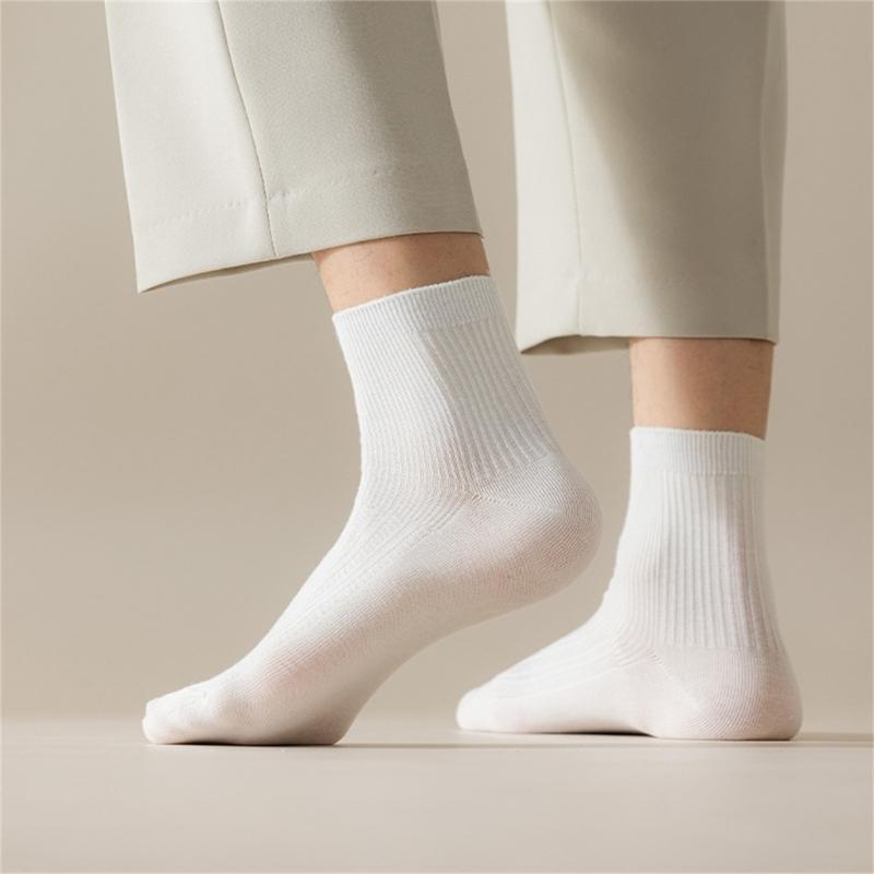 Solid Color Men Sock Spring Autumn Casual Basic Stocking Vertical Stripes Breathable Comfortable Casual Sports Socking
