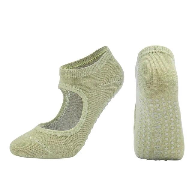 Breathable Anti-friction Women Yoga Socks Silicone Non Slip Pilates Barre Breathable Sports Dance Socks Slippers With Grips