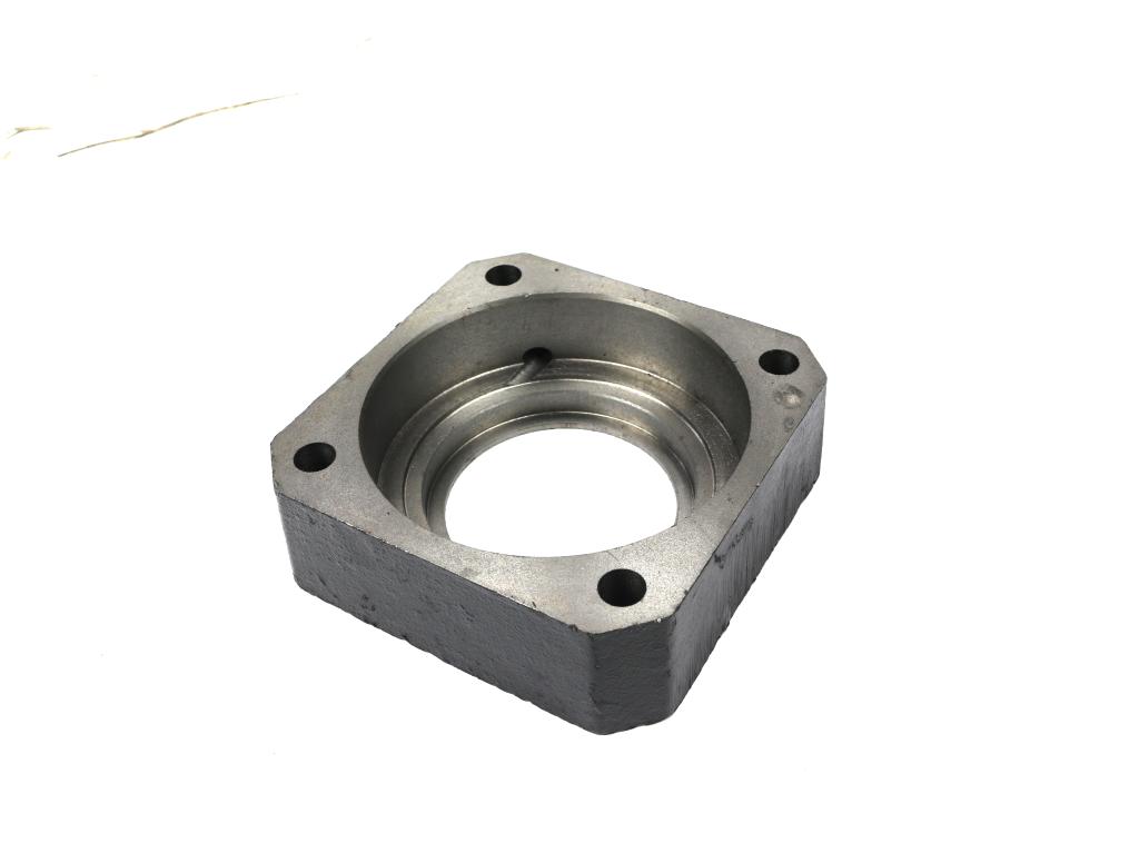 Disc bearing housing