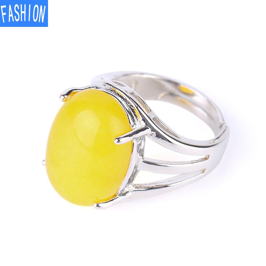 Женские кольца с натуральными кристаллами