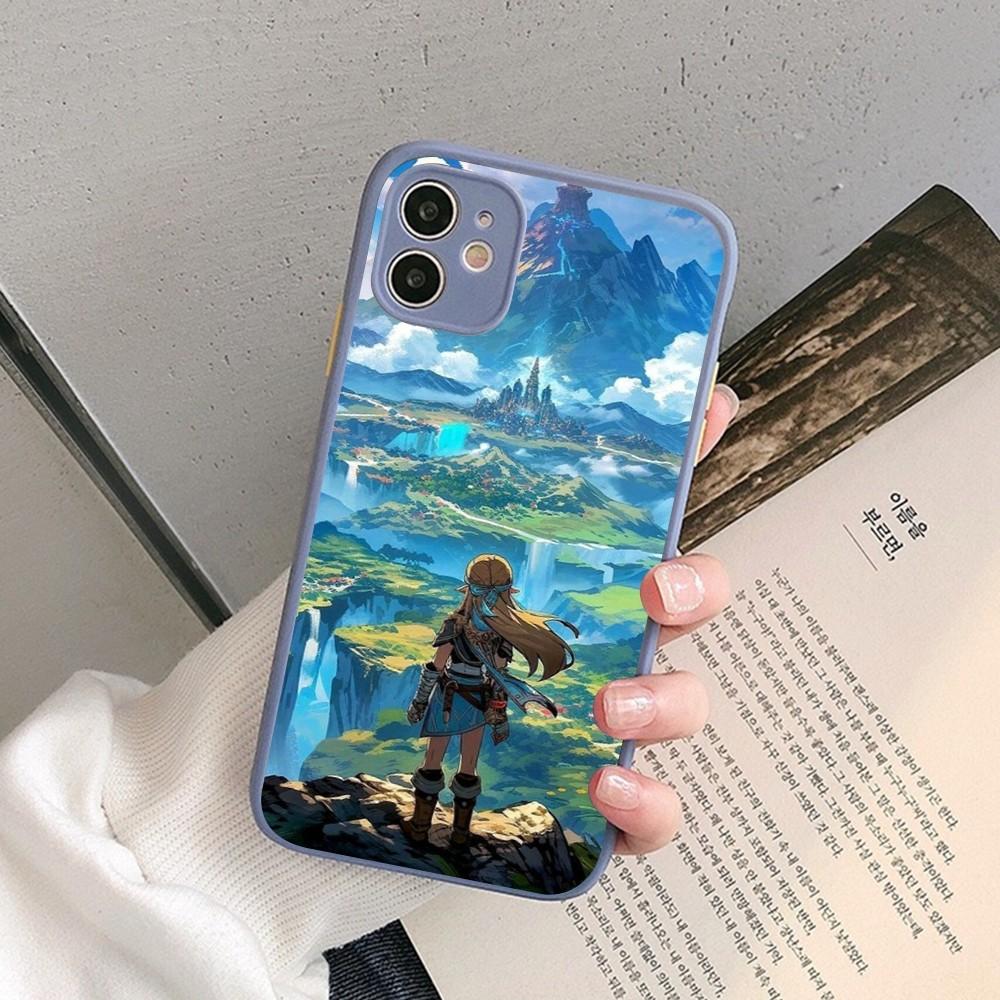 The Legend Of Zelda Phone Case For IPhone 14 11 12 13 Mini Pro Max 8 7 Plus X XR XS MAX Translucent Matte Cover