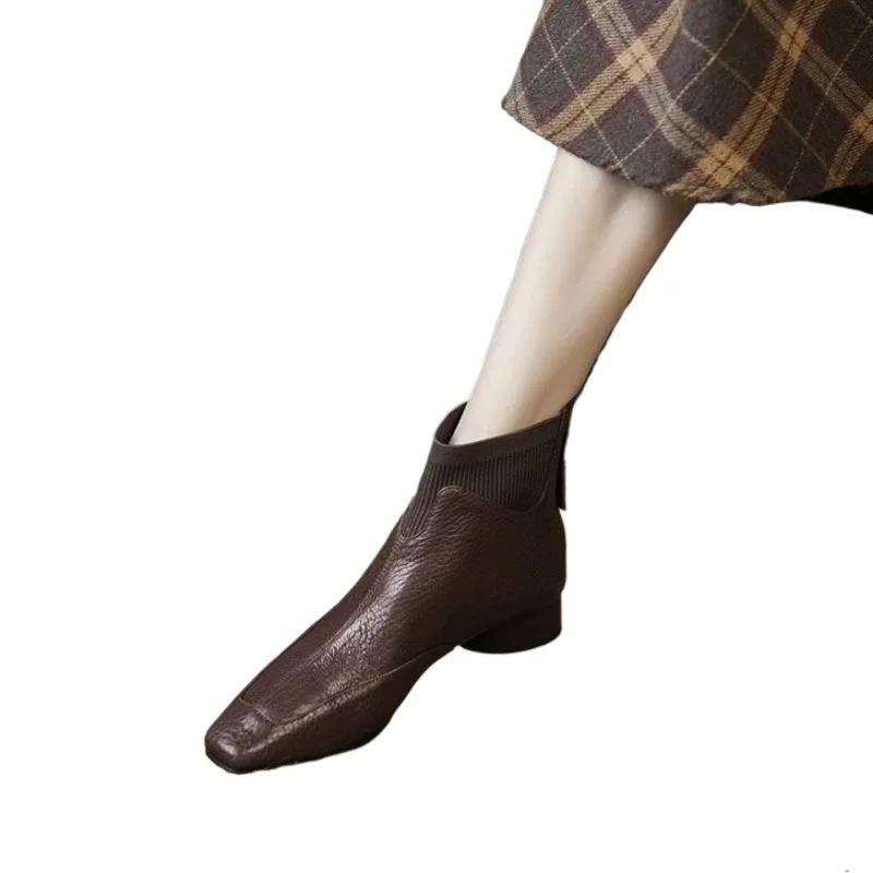 Модные сапоги в британском стиле для женщин на весну, осень и зиму 2024 года, новые модные короткие сапоги большого размера на толстом каблуке