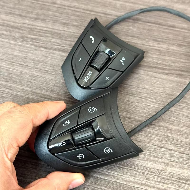 Low configuration steering wheel button, without M1 or M2, suitable for BMW M-series F30 F20 F31 F35 F10 F11 F18 F07