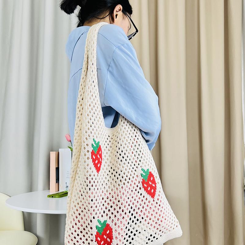 Women Large Capacity Shoulder Bag Stylish Strawberry Cherry Pattern Crochet Tote Bag All-Match Cute Knitting Hobo Bag MIT