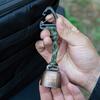 Наружный медвежий колокольчик Громкий звук Прочный металлический для похода Туризма Кемпинга Альпинизма Отпугивания животных Сигнальный колокольчик Безопасности