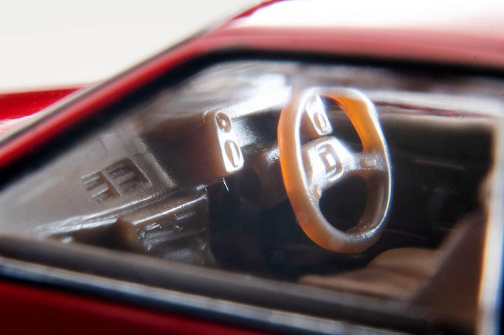 Tomica Limited Vintage Neo Toyota Corolla Levin Lime Red 84 год Готовый продукт 1/64 LV-N284b 2-дверный