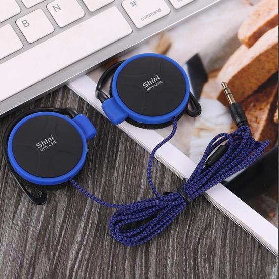 Проводная гарнитура Creative с чувствительной защитой от намотки и шумоподавлением