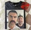 Смешная футболка Comfort Colors с Роналду и Месси, Футболка с мемом CR7 Усы, Селфи Лео Месси, Пародия на футбольную легенду, Футболка, Унисекс с принтом
