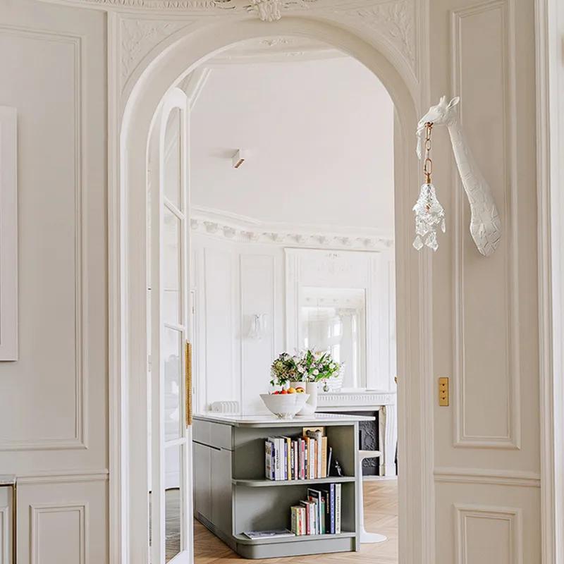 Настенный светильник в виде жирафа, прикроватная лампа для гостиной, скандинавский стиль, дизайн, чувство высокого класса, индивидуальность, креативный современный коридорный светильник