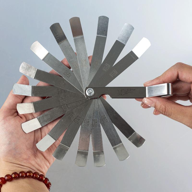 16 Blades Metric Feeler Gauge 0.05-1.0mm Curved Valve Offset Meansurement Tool for Spark Plug Gap Valve Tappets