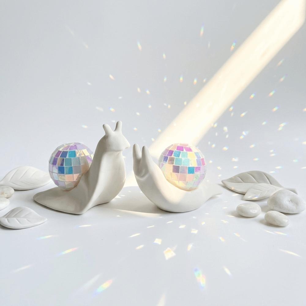 2 PCS Snail Shaped Window Light Refractor Light Catcher Sunlight Catcher Ornament Desktop