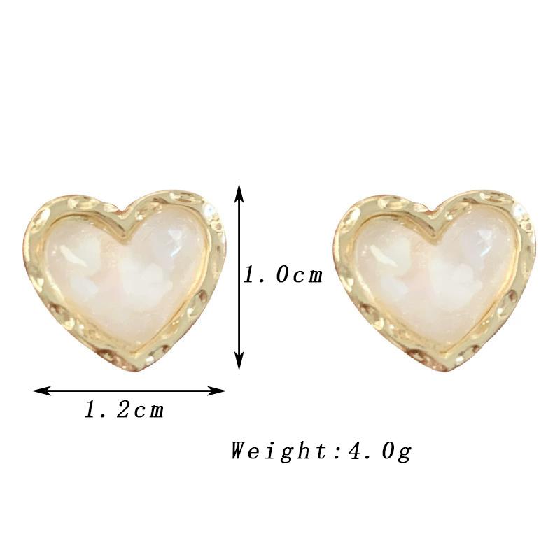 Trendy Heart Earring for Women Classic White Acrylic Peach Heart Shape Stud Earrings Female Elegant Korean Jewelry