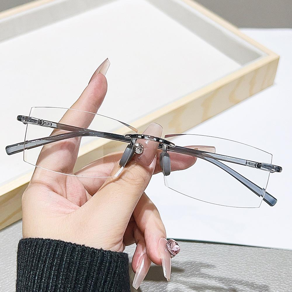 Антисиние очки Простые и удобные очки для близорукости Универсальные плоские очки Женские очки для чтения с высоким разрешением