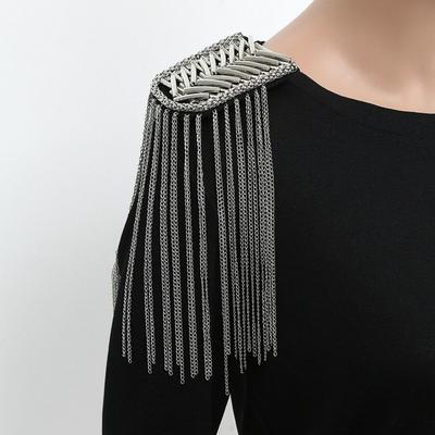 Крутой Клуб Кисточка Цепь Эполет Брошь Пиджак Винтажная Брошь Заклепка Наплечные Значки Мужчины