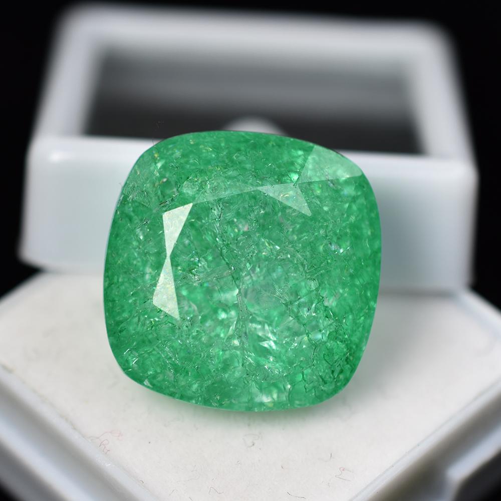 Natural Square Cushion Colombian Green Emerald 28.20 Ct Gemstone