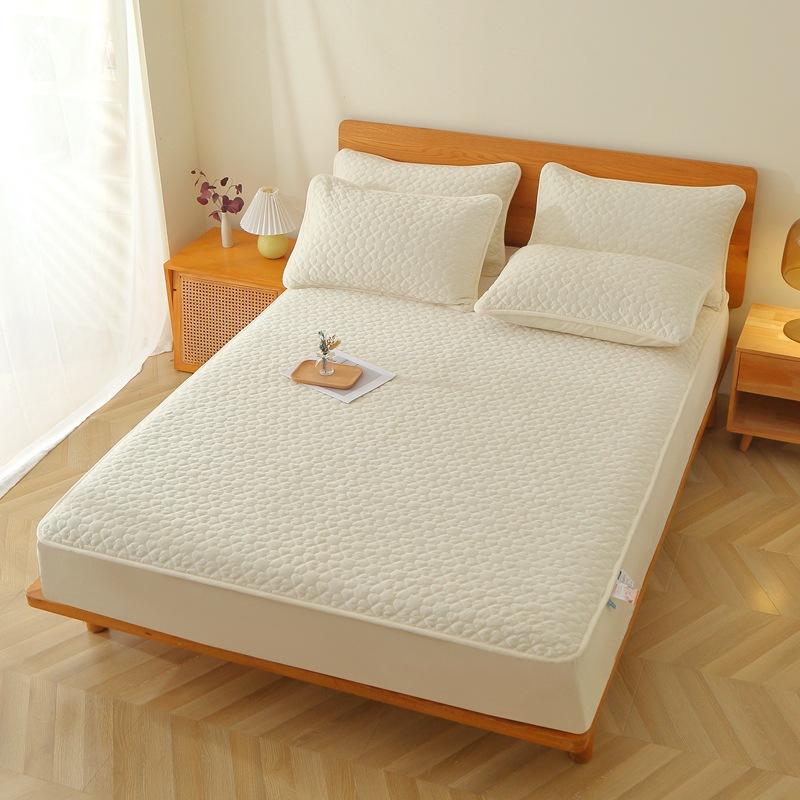 Spring Bedspread Milk Flannel Sheet 4-piece Thickened Bedding Mattress Cover Mattresses